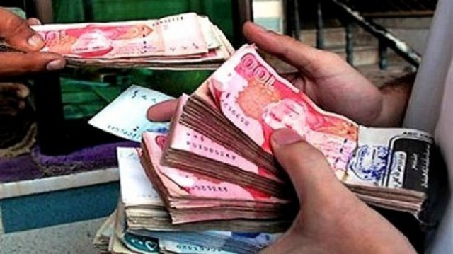 paki-currency1-640×480.webp.webp